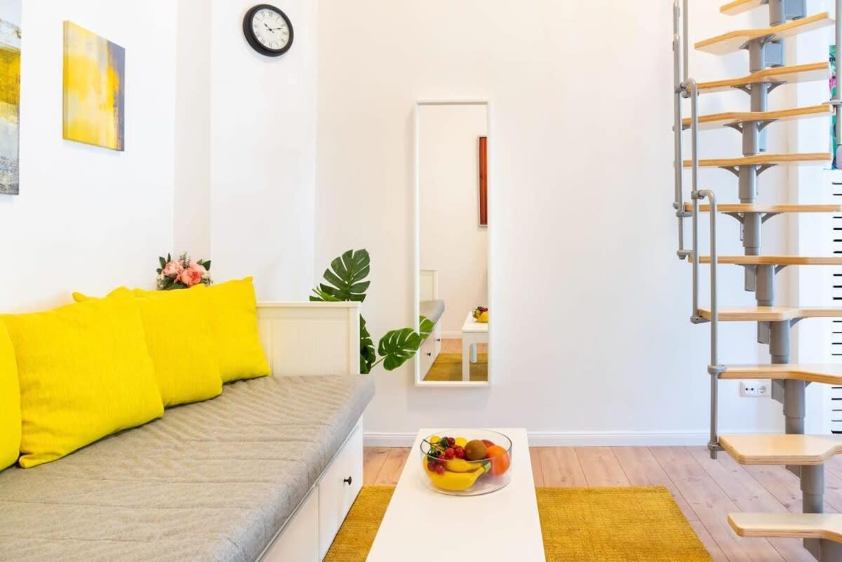 Spacious Loft Style Studio In Berlin Wilmersdorf Luaran gambar